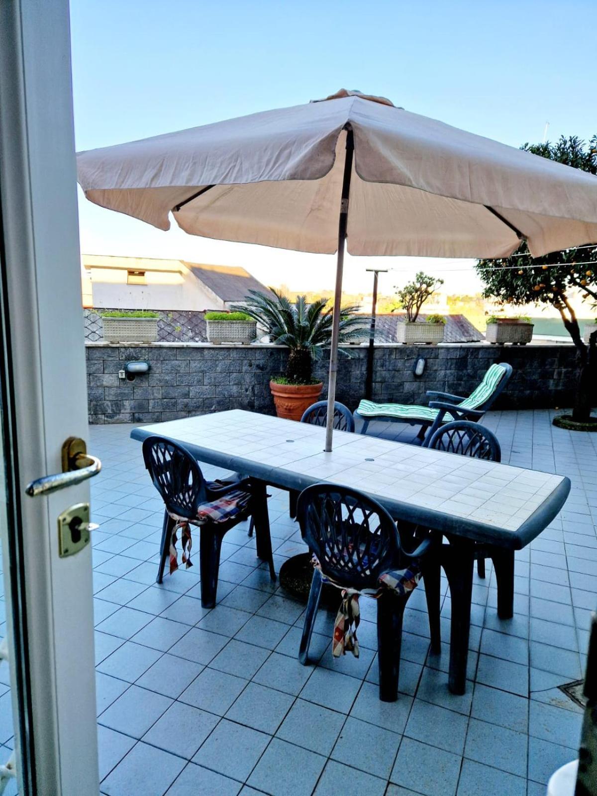Fuga A Napoli Apartment Buitenkant foto