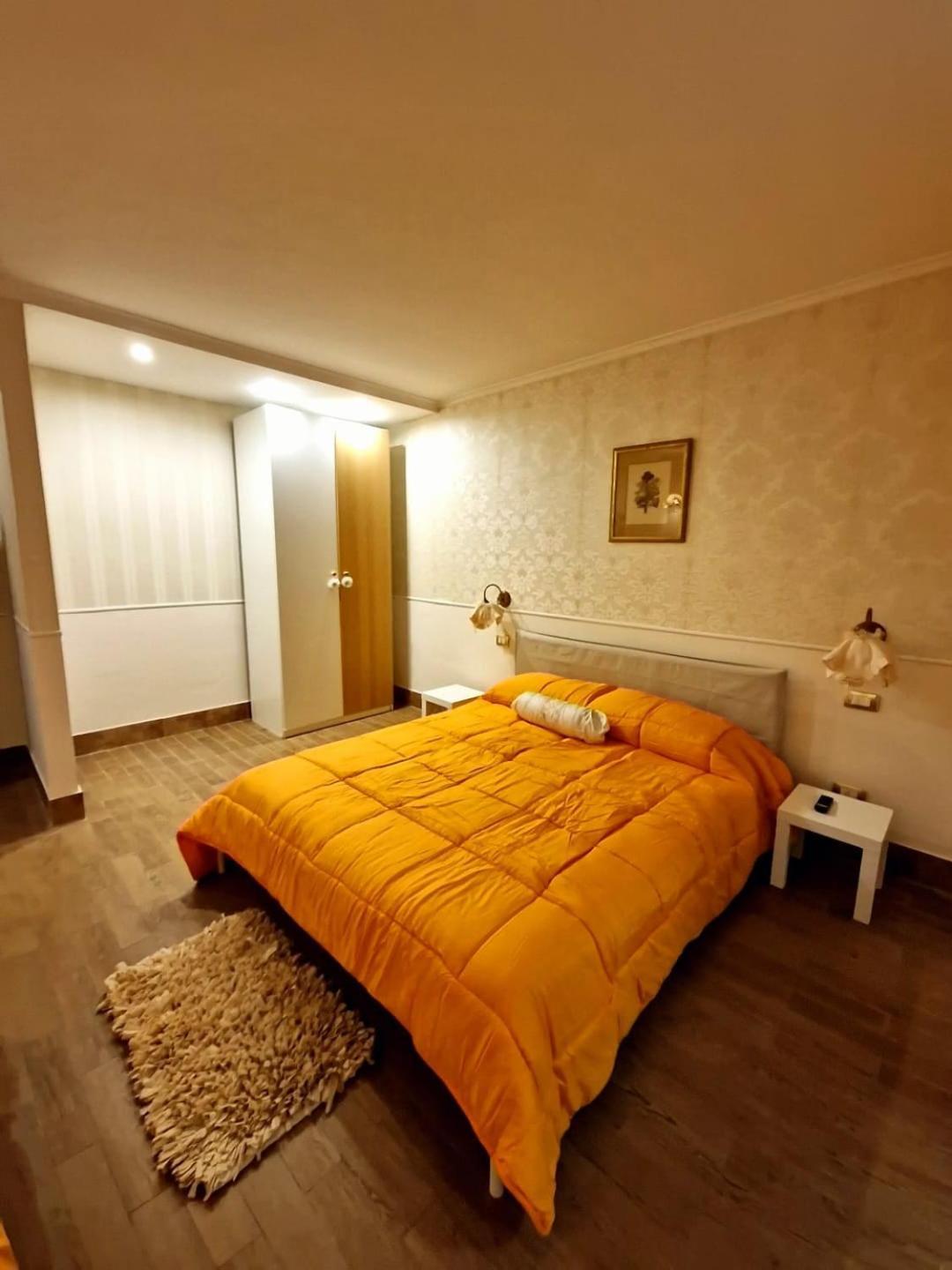 Fuga A Napoli Apartment Buitenkant foto